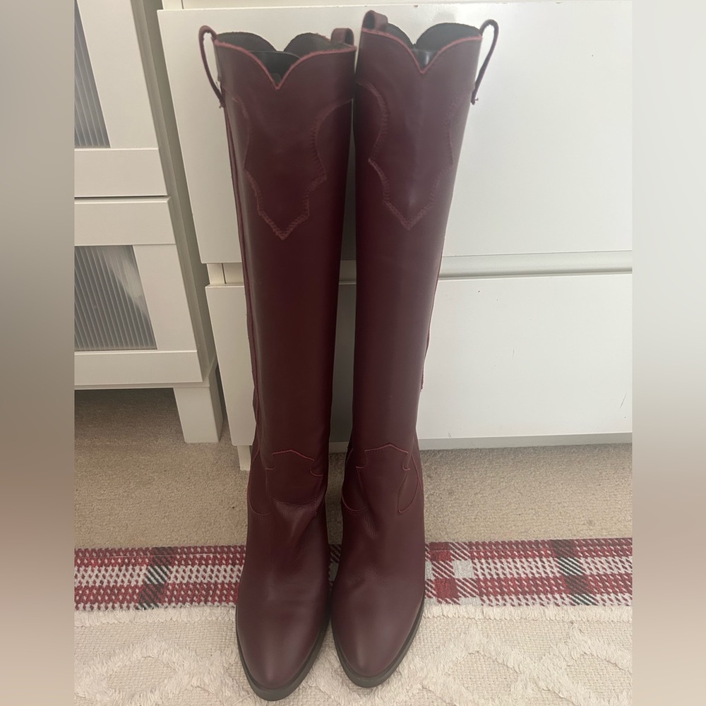 L'INTERVALLE Burgundy Knee High Boots